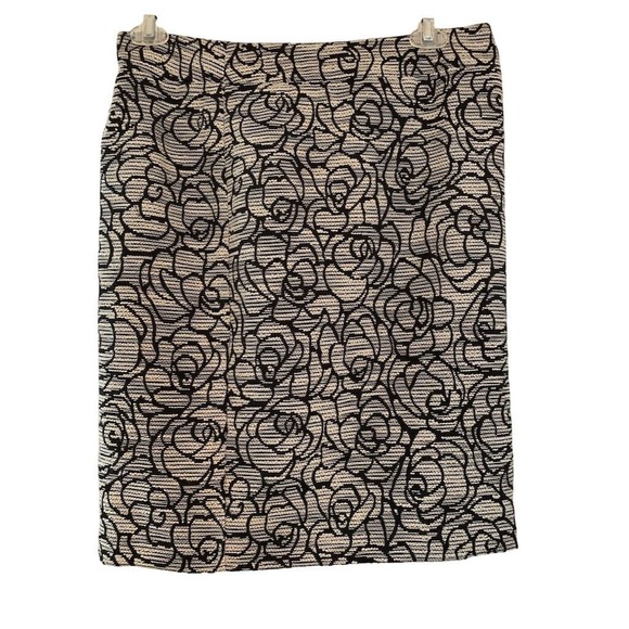 Ann Taylor Factory Floral Skirt Size 10 Black & White Knee Length H014 - Picture 1 of 5